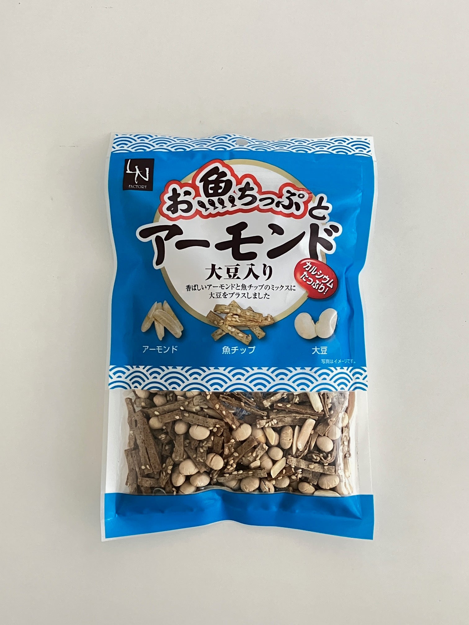 お魚チップとアーモンド 大豆入り 12袋入